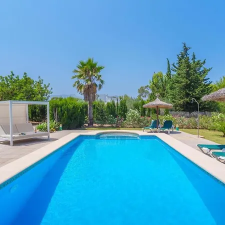 Grosses, Komfortables Aus Stein Auf Drei Ebenen Gebaut Holiday home Pollenca