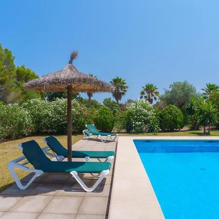 Holiday home Grosses, Komfortables Aus Stein Auf Drei Ebenen Gebaut